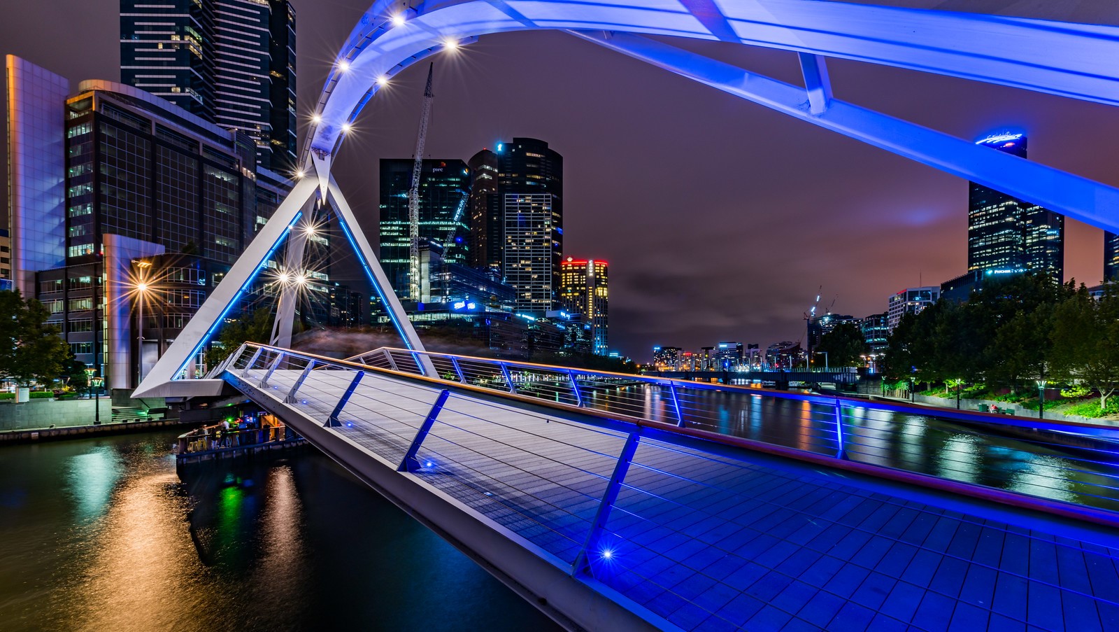 StructuralComp® Fibreglass Reinforced Polymer (FRP)
